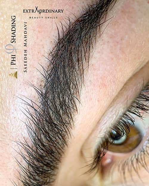 میکروبلیدینگ ابرو